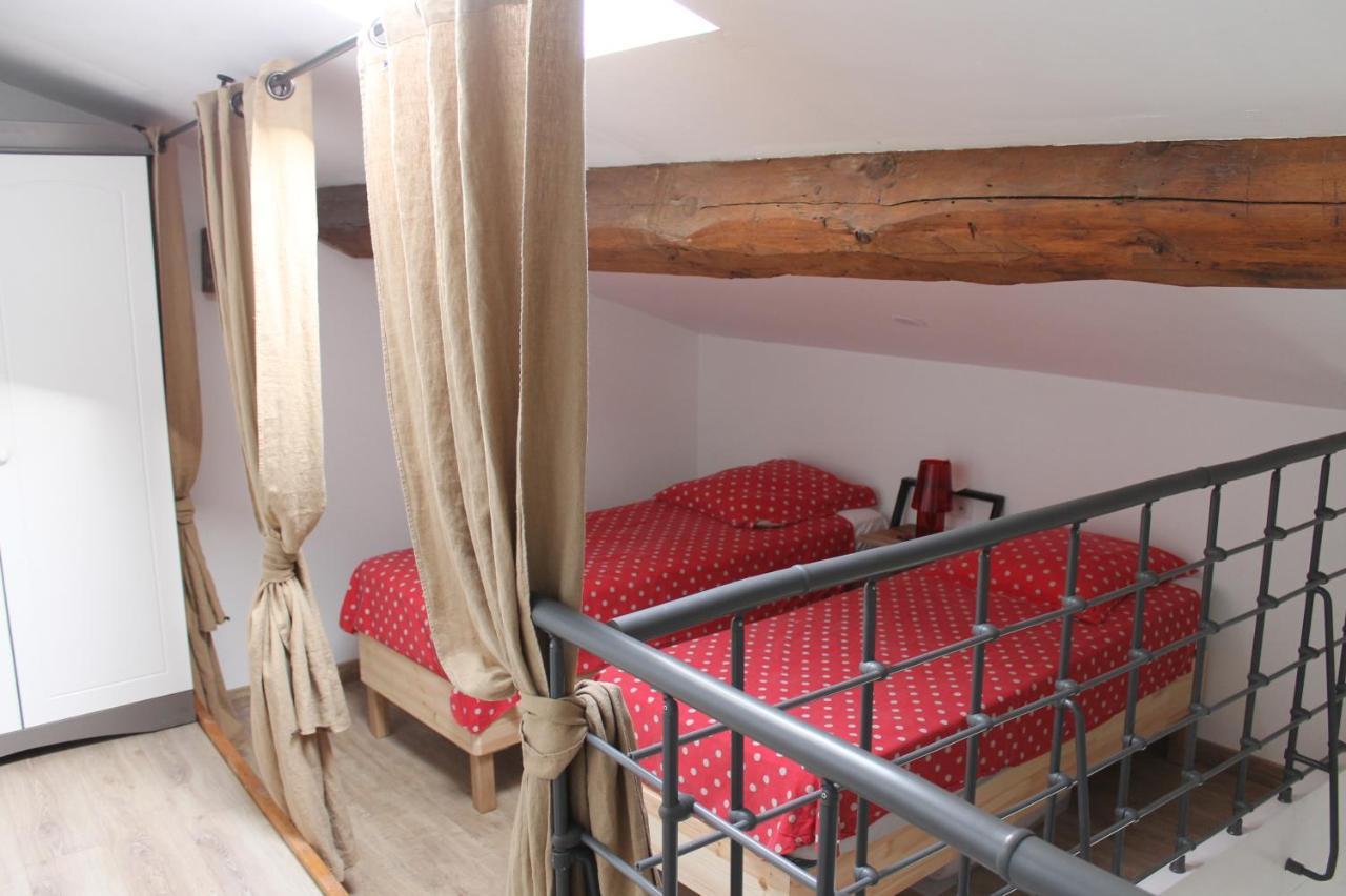Les Trois Maisons Druillat Buitenkant foto