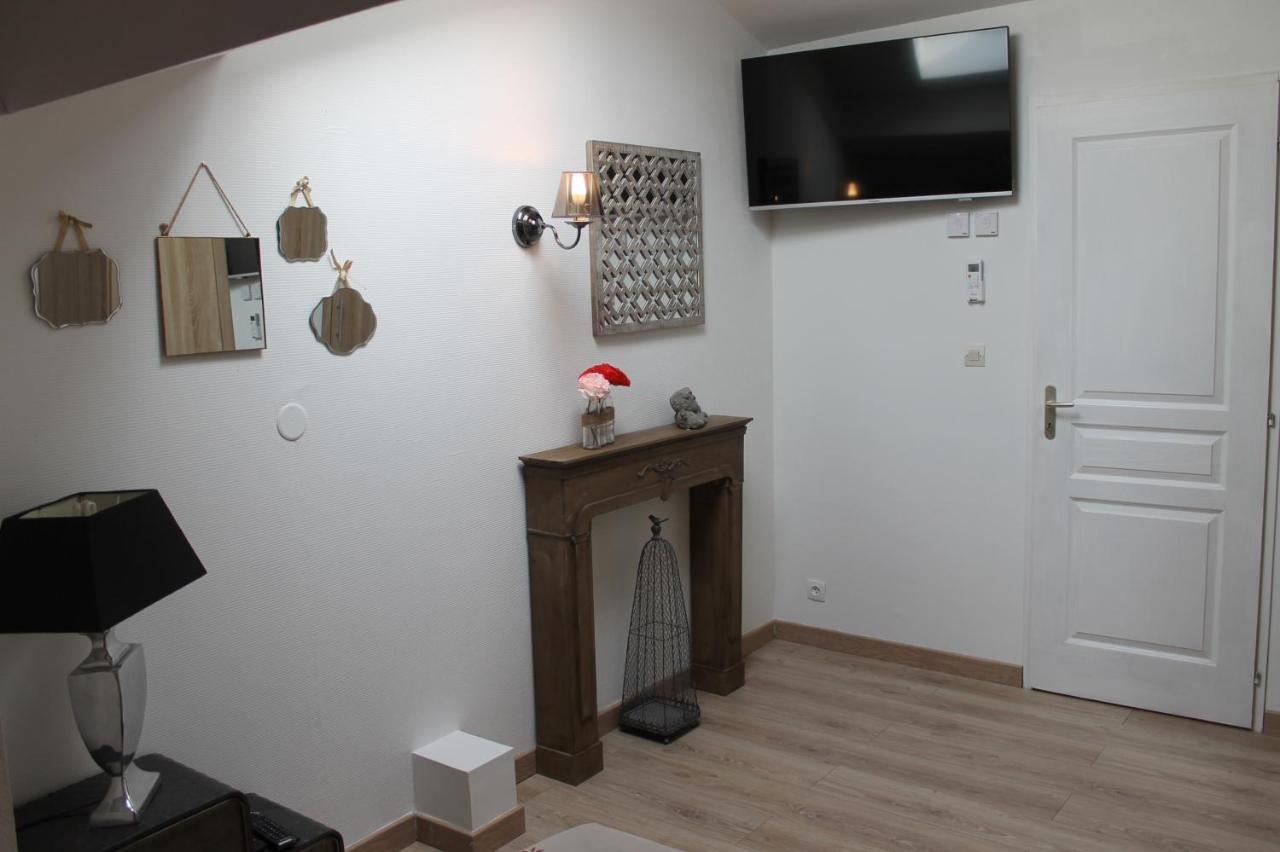 Les Trois Maisons Druillat Buitenkant foto